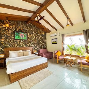 Double Room Garden View